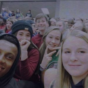 Meet your Posher, Kayla